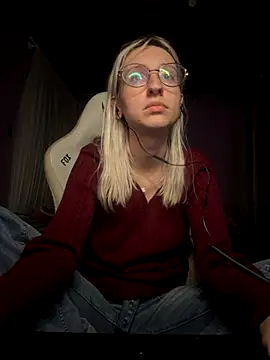 Snapshot of bunnydark00 chatting on October 2025 12:28:02 AM bunnydark00 online show from October 2025 12:28:02 AM