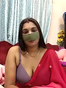 Snapshot of Queen_Dolly chatting on March 2025 05:49:02 PM Queen Dolly online show from March 2025 05:49:02 PM