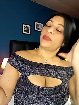 Lashmy111 online show from March 2025 01:32:01 AM