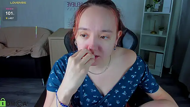 Fera1 Berry online show from November 2025 12:11:02 AM