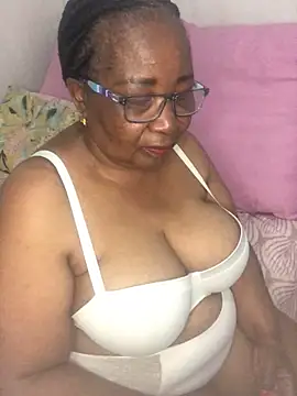 KinkyRicoSaisyours online show from December 2025 06:14:02 PM