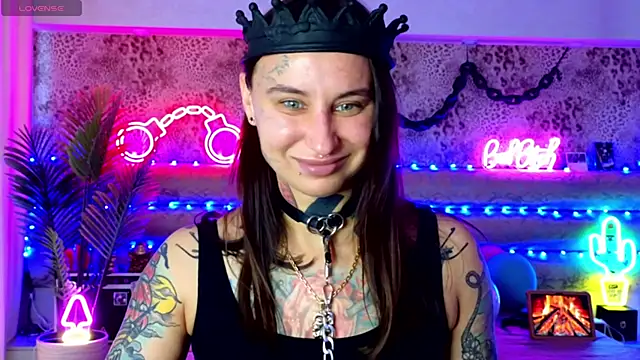 Cool Freak  online show from January 2026 10:28:02 AM