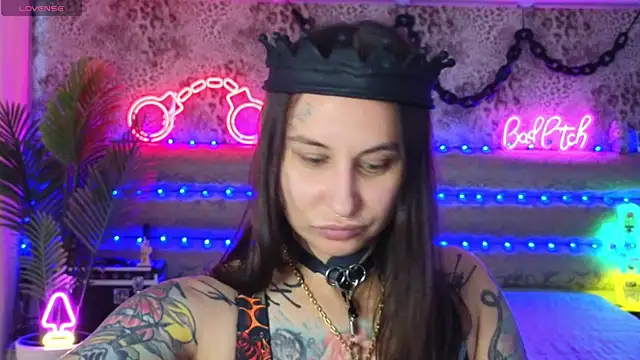 Cool Freak  online show from August 2026 10:17:01 AM