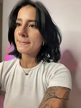 Ale Lewis online show from February 2025 12:26:01 AM