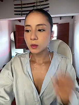 Ale Lewis online show from January 2026 02:08:01 PM