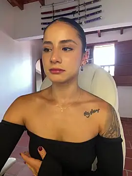 Ale Lewis online show from February 2026 09:04:01 PM