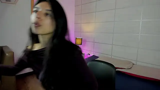 Snapshot of NanaRott chatting on March 2026 09:22:02 PM NanaRott online show from March 2026 09:22:02 PM