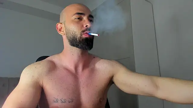 Snapshot of MichaelMasterss chatting on April 2026 09:02:02 PM MichaelMasterss online show from April 2026 09:02:02 PM