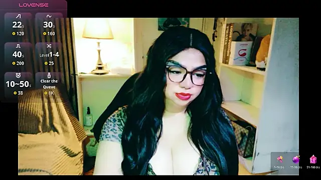 Snapshot of MistressQueenDominaTS chatting on November 2025 08:44:01 PM MistressQueenDominaTS online show from November 2025 08:44:01 PM