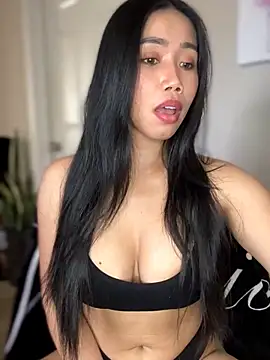 JazzieXo online show from February 2026 08:49:01 PM