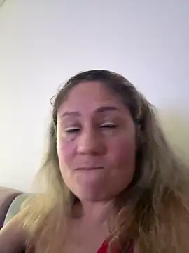 gabiTetas online show from May 2026 10:14:02 PM
