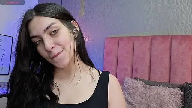 Alexa Thaylor  online show from March 2026 03:50:01 PM