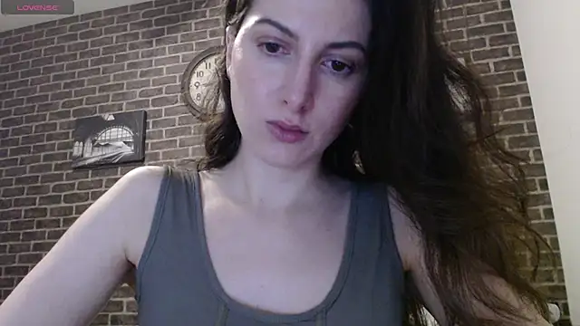  Hot Lady  online show from March 2025 08:32:02 PM