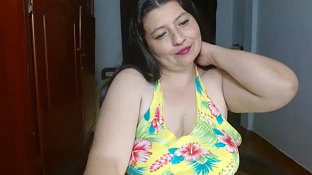 Snapshot of Victoriaevans1 chatting on June 2026 05:50:01 PM Victoriaevans1 online show from June 2026 05:50:01 PM