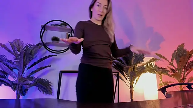 RebeccaMartinez online show from January 2025 11:04:02 AM