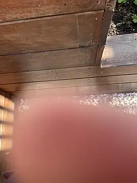 mattexhibe online show from March 2025 12:01:01 PM