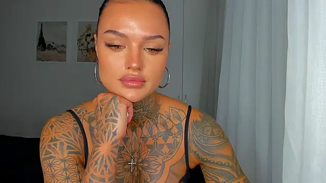 Snapshot of pantera_flashh chatting on November 2025 01:14:02 AM pantera flashh online show from November 2025 01:14:02 AM