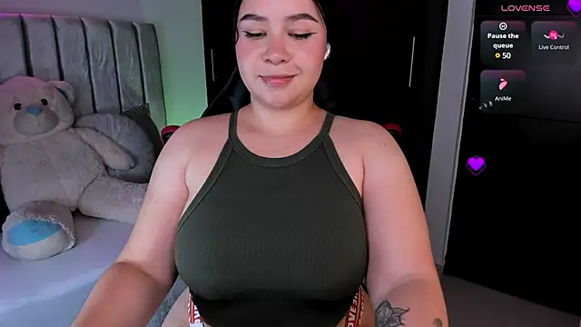 daniela hornny online show from January 2025 09:34:01 AM