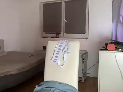 Snapshot of alejandrobg@xh chatting on March 2026 08:13:01 PM alejandrobgxh online show from March 2026 08:13:01 PM