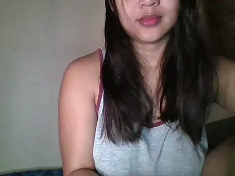 Snapshot of _smiling4u_ chatting on April 2026 05:30:01 PM smiling4u online show from April 2026 05:30:01 PM