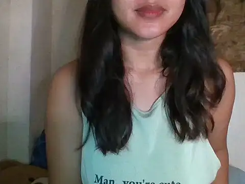 Snapshot of _smiling4u_ chatting on July 2026 03:32:01 PM smiling4u online show from July 2026 03:32:01 PM