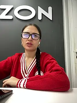 Snapshot of Sweet_Lollypop chatting on January 2025 08:04:02 AM Sweet Lollypop online show from January 2025 08:04:02 AM