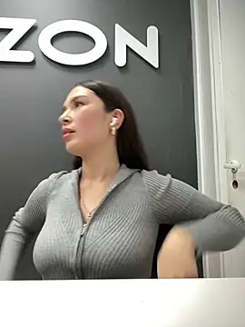 Snapshot of Sweet_Lollypop chatting on February 2025 06:57:01 AM Sweet Lollypop online show from February 2025 06:57:01 AM