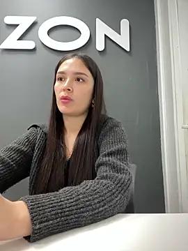 Snapshot of Sweet_Lollypop chatting on February 2025 05:07:01 PM Sweet Lollypop online show from February 2025 05:07:01 PM