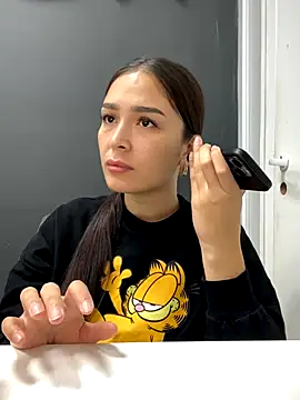 Snapshot of Sweet_Lollypop chatting on October 2025 06:33:01 AM Sweet Lollypop online show from October 2025 06:33:01 AM