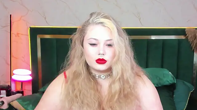 Snapshot of rosal1a chatting on March 2026 07:39:01 PM rosal1a online show from March 2026 07:39:01 PM