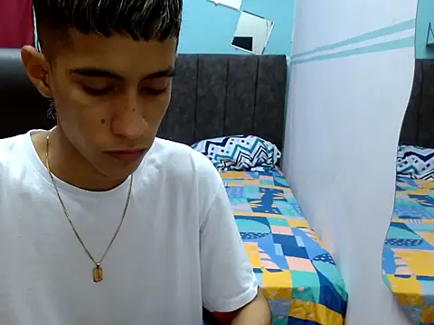 Angelstripboy online show from March 2025 12:39:02 AM