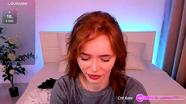 Snapshot of Phoenix_Margo chatting on February 2025 02:45:01 AM Phoenix Margo online show from February 2025 02:45:01 AM