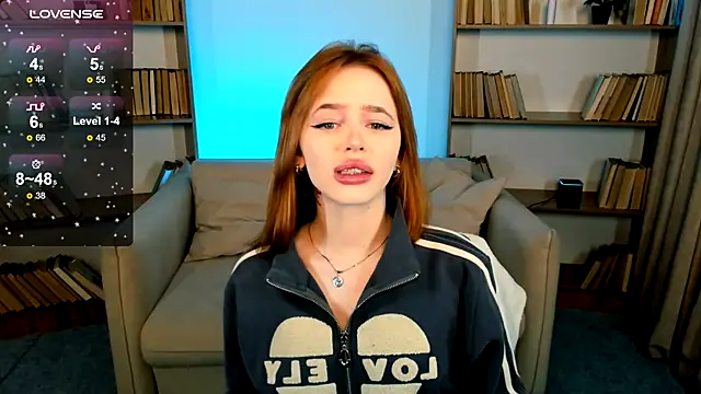 Snapshot of Phoenix_Margo chatting on March 2025 02:36:01 AM Phoenix Margo online show from March 2025 02:36:01 AM