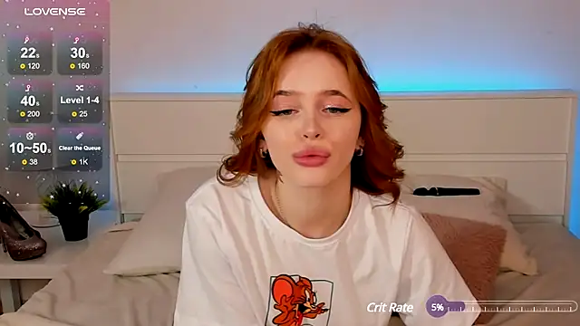 Snapshot of Phoenix_Margo chatting on March 2025 05:35:02 AM Phoenix Margo online show from March 2025 05:35:02 AM