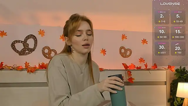 Snapshot of Phoenix_Margo chatting on September 2025 03:08:02 AM Phoenix Margo online show from September 2025 03:08:02 AM