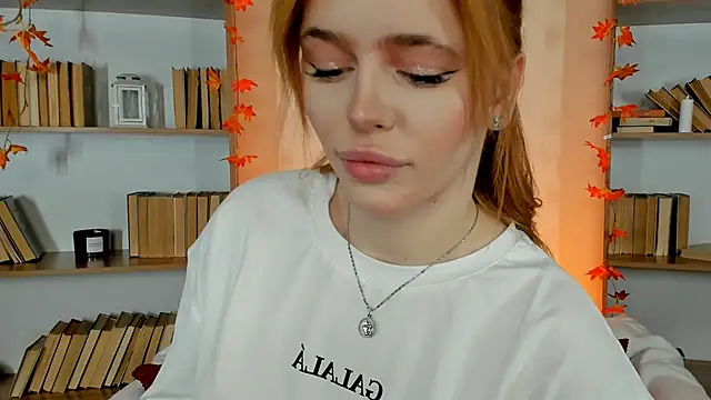 Snapshot of Phoenix_Margo chatting on October 2025 03:26:01 AM Phoenix Margo online show from October 2025 03:26:01 AM