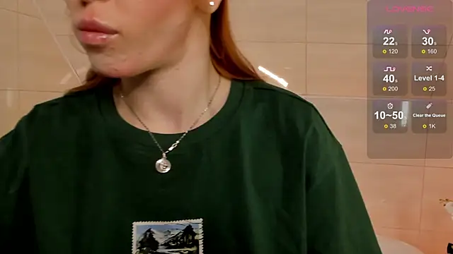 Snapshot of Phoenix_Margo chatting on October 2025 04:10:02 AM Phoenix Margo online show from October 2025 04:10:02 AM