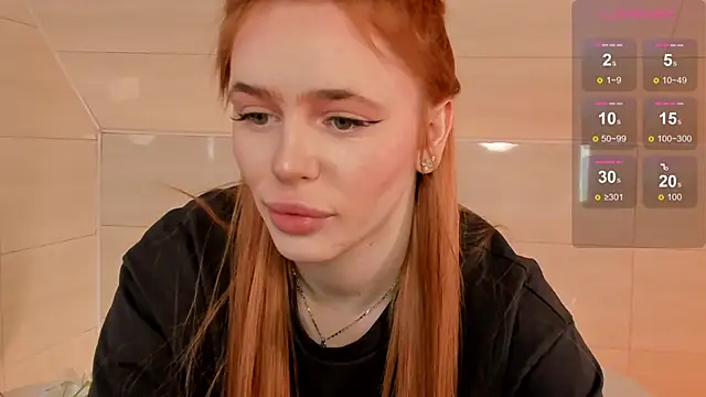 Snapshot of Phoenix_Margo chatting on October 2025 02:56:02 AM Phoenix Margo online show from October 2025 02:56:02 AM