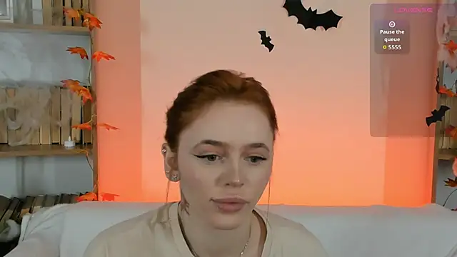 Snapshot of Phoenix_Margo chatting on October 2025 03:31:01 AM Phoenix Margo online show from October 2025 03:31:01 AM