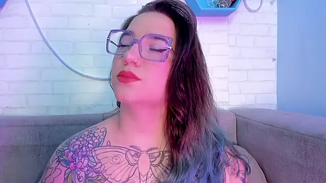 Snapshot of DEVA_BLUE_ chatting on March 2025 03:46:02 AM DEVA BLUE online show from March 2025 03:46:02 AM