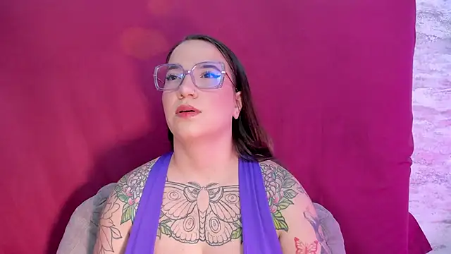 Snapshot of DEVA_BLUE_ chatting on March 2025 04:18:01 AM DEVA BLUE online show from March 2025 04:18:01 AM