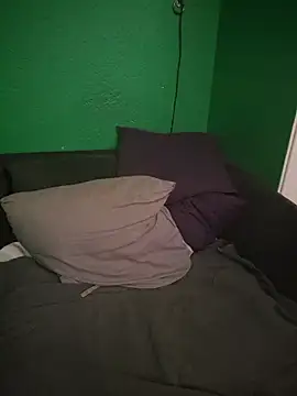 Snapshot of XxGipsyxX chatting on February 2026 02:33:01 PM XxGipsyxX online show from February 2026 02:33:01 PM