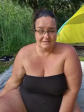 XxGipsyxX online show from July 2026 05:08:02 PM