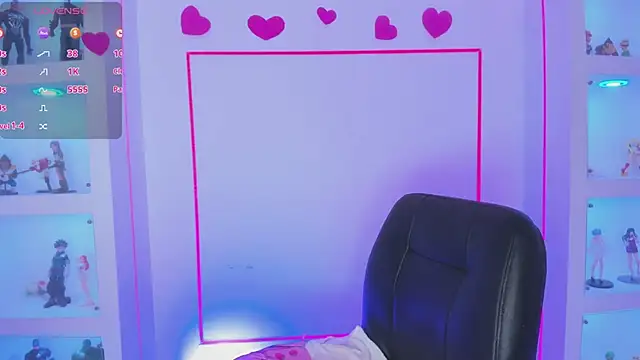 Snapshot of MalaikaBrown chatting on February 2025 02:54:02 PM MalaikaBrown online show from February 2025 02:54:02 PM