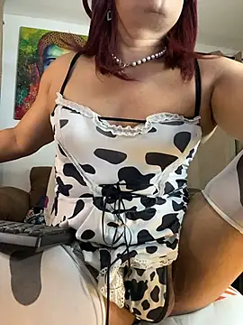 Snapshot of mommycum69_ chatting on April 2026 04:56:01 AM mommycum69 online show from April 2026 04:56:01 AM