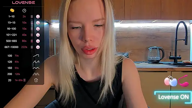 Snapshot of Olivia_Bells chatting on March 2026 09:54:01 PM Olivia Bells online show from March 2026 09:54:01 PM