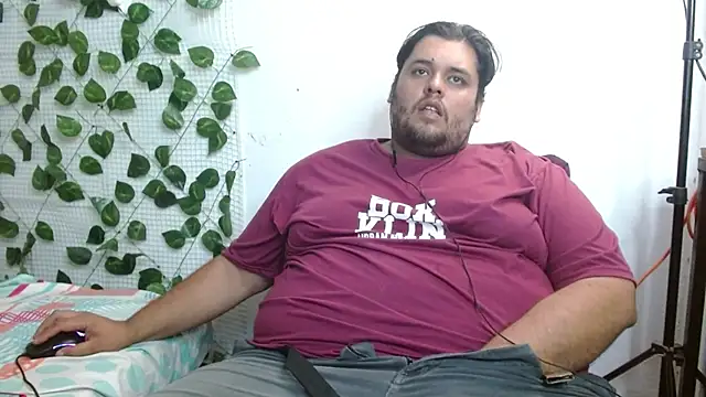 Snapshot of altairstudiosvip_ chatting on March 2025 03:20:02 PM altairstudiosvip  online show from March 2025 03:20:02 PM