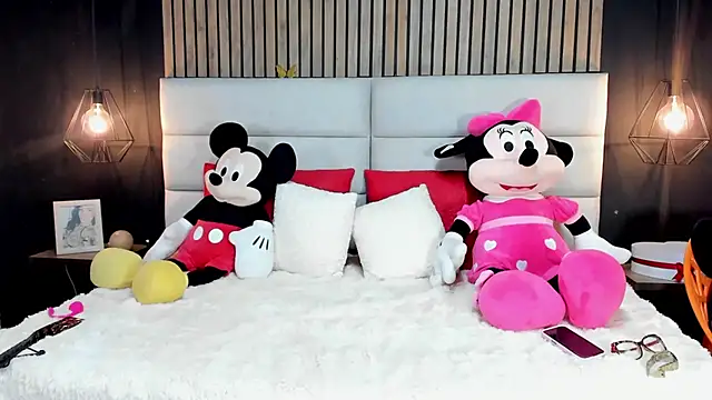 NiicolleMiller online show from March 2025 11:11:01 AM