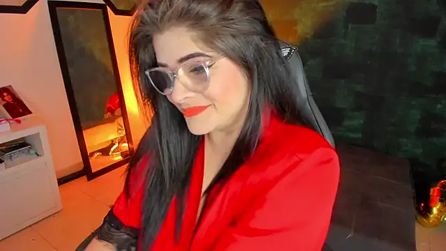 Snapshot of BellaFlaming chatting on January 2025 12:12:02 PM BellaFlaming online show from January 2025 12:12:02 PM