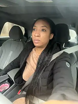 Snapshot of Iceblanca chatting on February 2025 08:20:02 PM Iceblanca online show from February 2025 08:20:02 PM